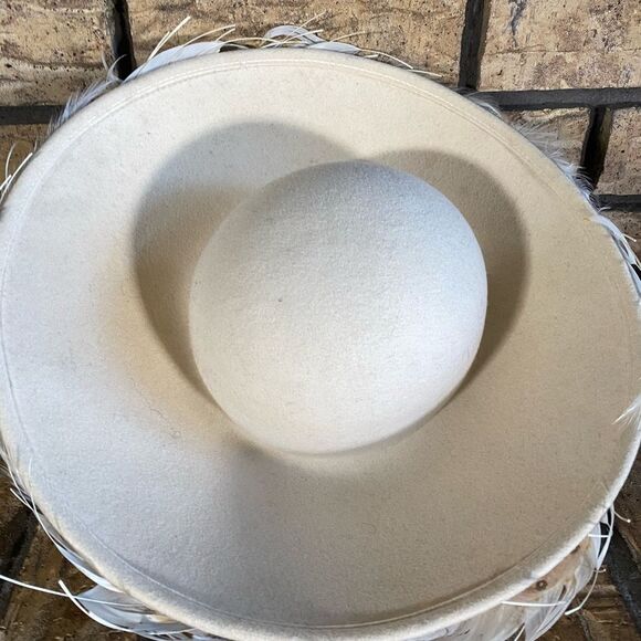 Vintage‎ mr johns feathered hat - Picture 4 of 9